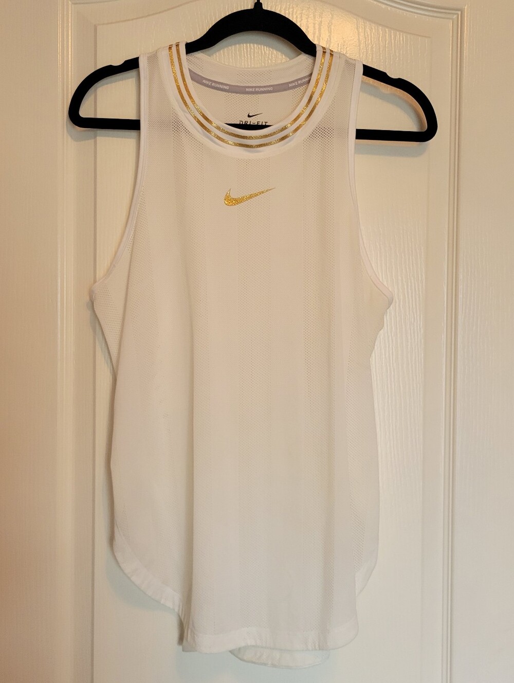 Nike White Women’s Dri-Fit Mesh Tank Top with Gold Swoosh & Neck Medium.